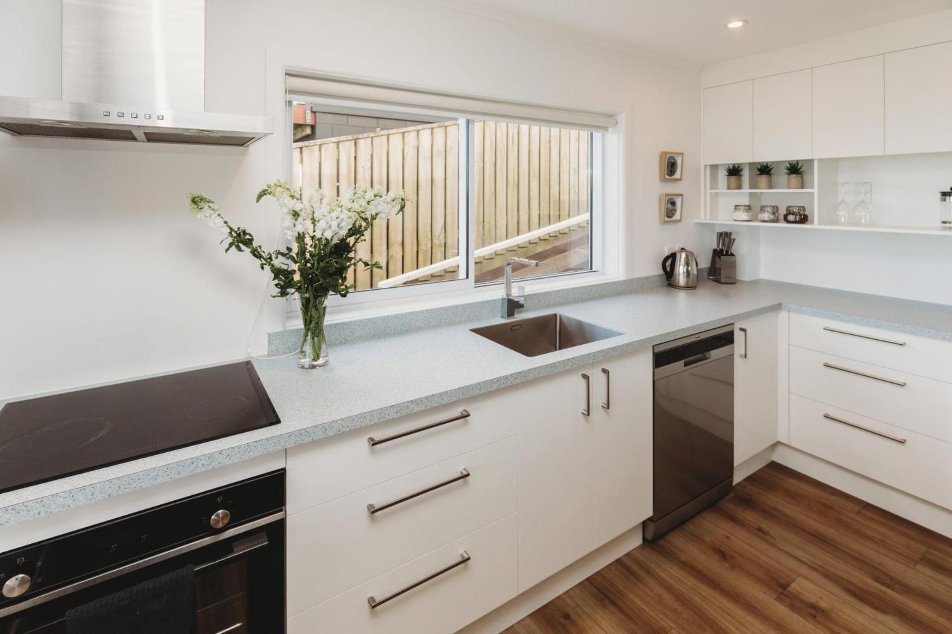Apartamento Wow On Wanaka Bay New Plymouth Exterior foto