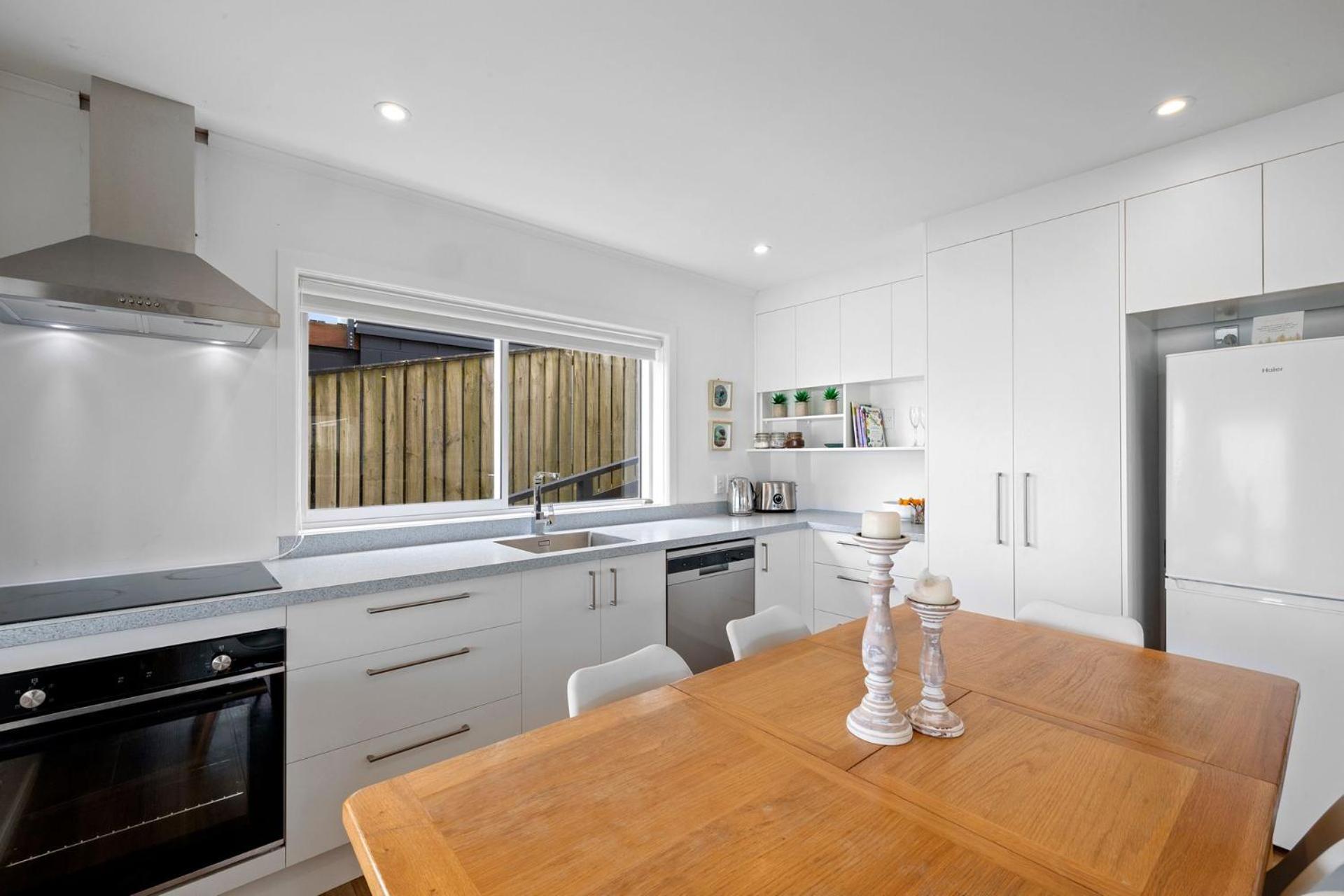 Apartamento Wow On Wanaka Bay New Plymouth Exterior foto