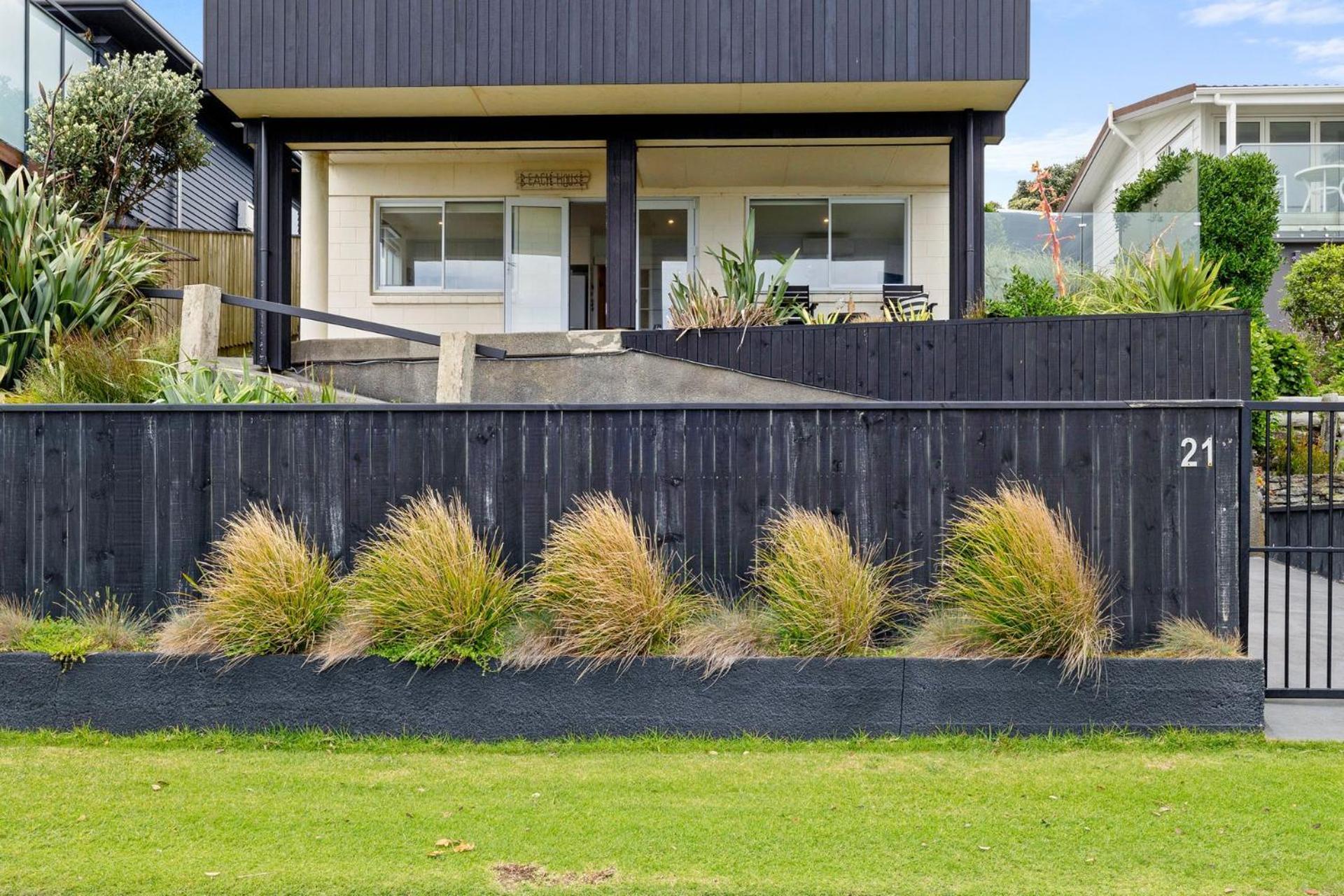 Apartamento Wow On Wanaka Bay New Plymouth Exterior foto